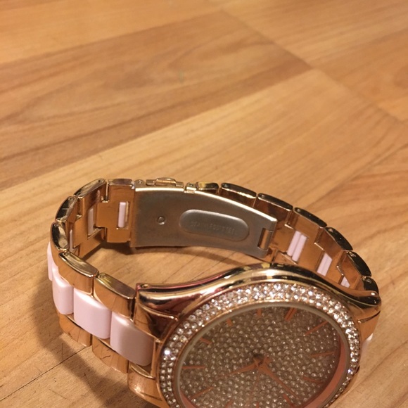 Diamond watch - Picture 6 of 12